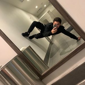 Meet your Posher, Juan